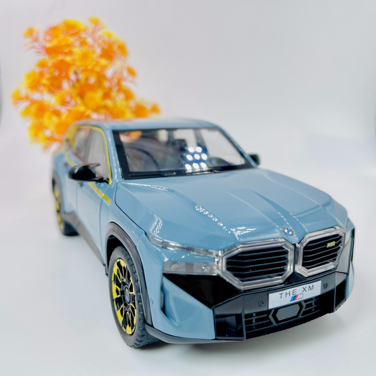 BMW XM SUV Alloy Sport Car Secondary image