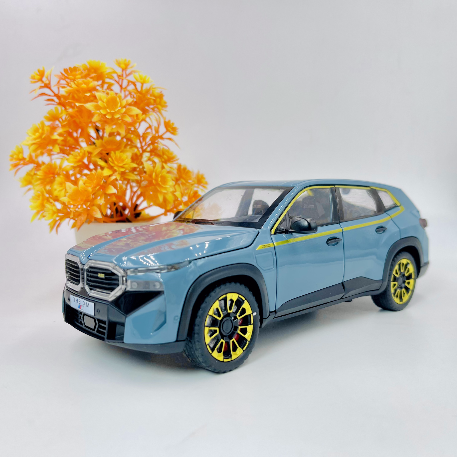 BMW XM SUV Alloy Sport Car - KidoKraze
