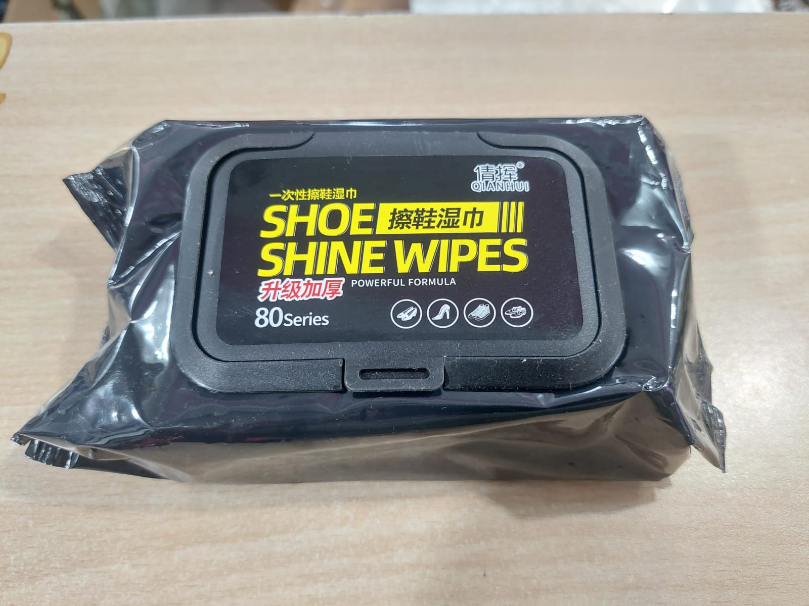 Shoe Shine Wipes Main image