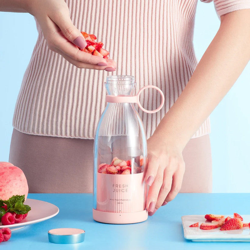 Multifunction Portable Mini Electric USB Juicer Blender Main image